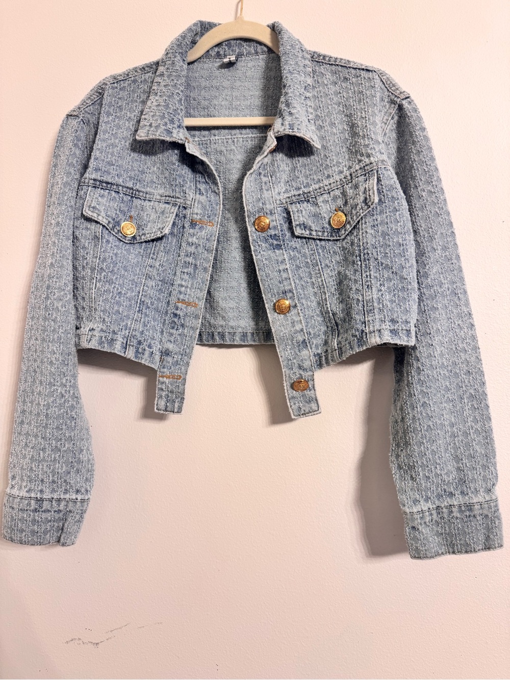 Mango Light Blue Cropped Denim Jacket with Gold Buttons - Picture 2 of 4